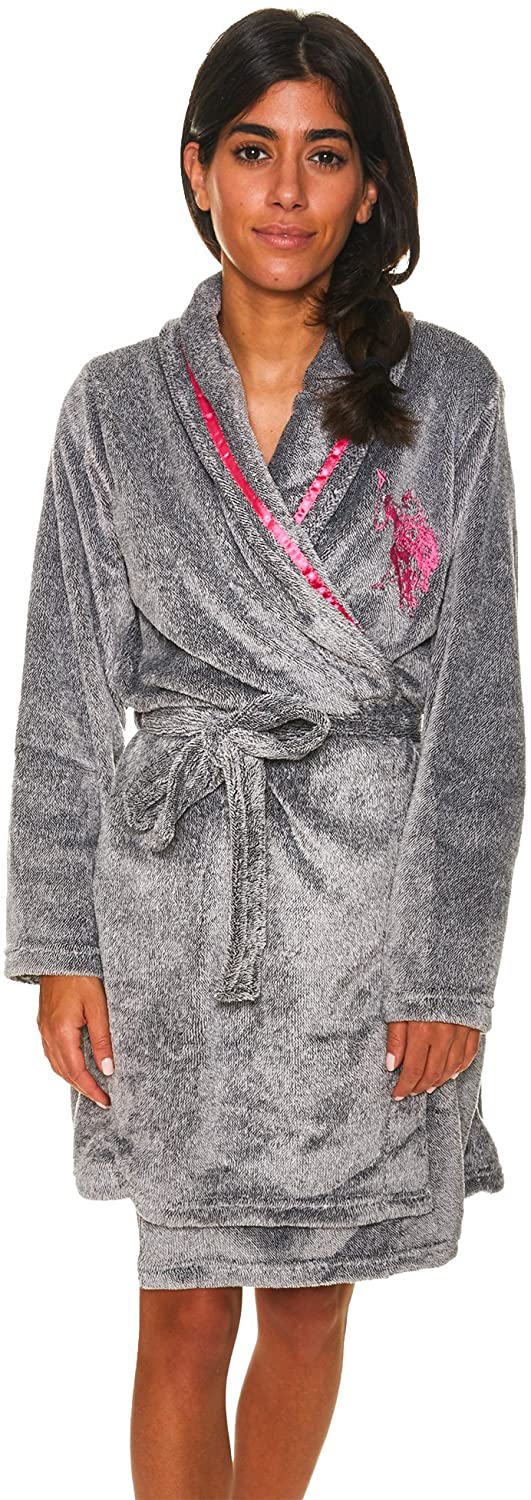 Price:$22.99 U.S. Polo Assn. Womens Plush Super Soft and Warm Fleece Bath Robe at Amazon Women’s Clothing store