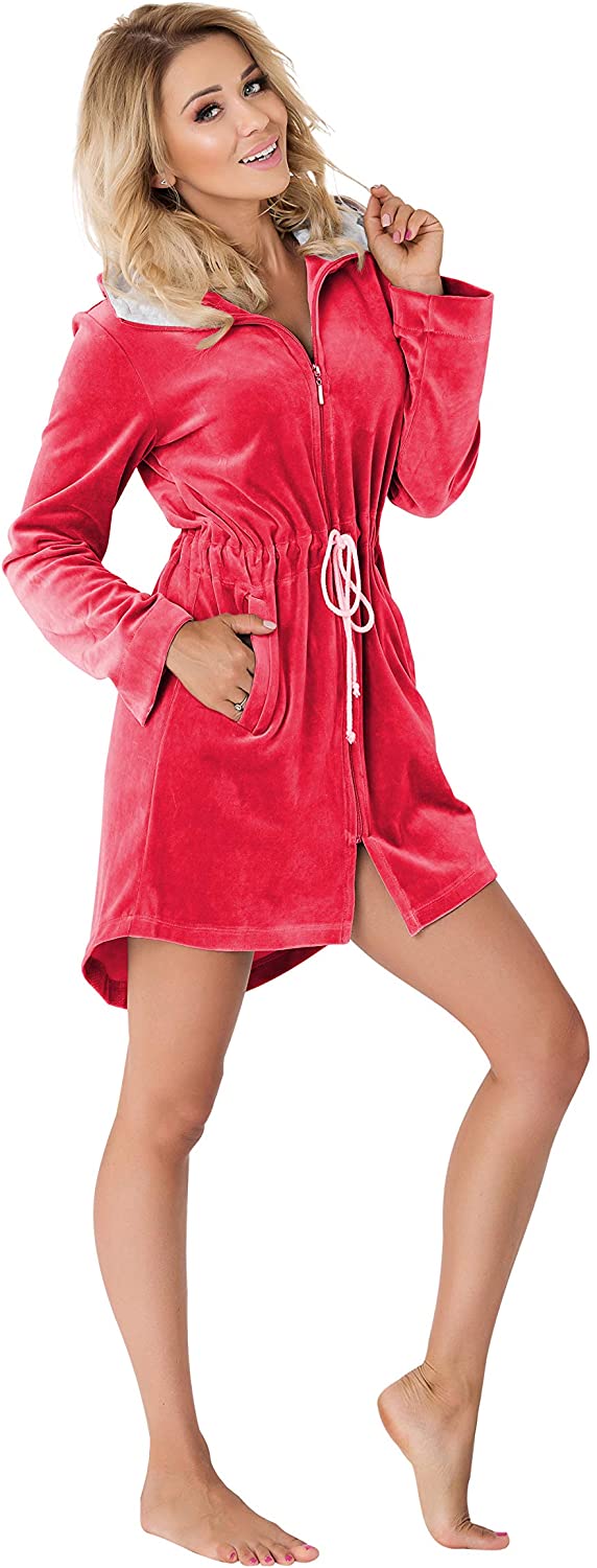 Price:$39.99 Wanmar Women’s Short Cotton Bathrobe Dressing Gown Jarzebina at Amazon Women’s Clothing store