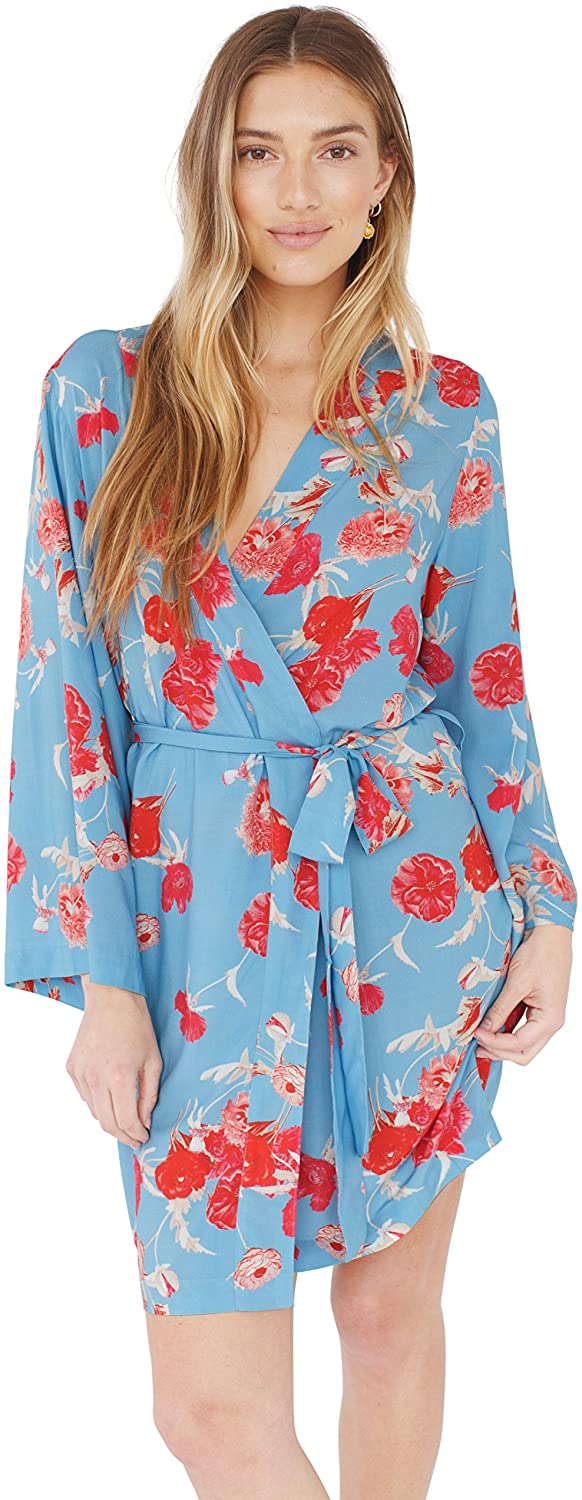 Price:$39.00 Short Floral Bride Bridesmaid Kimono Robe. Queens + Thieves at Amazon Women’s Clothing store