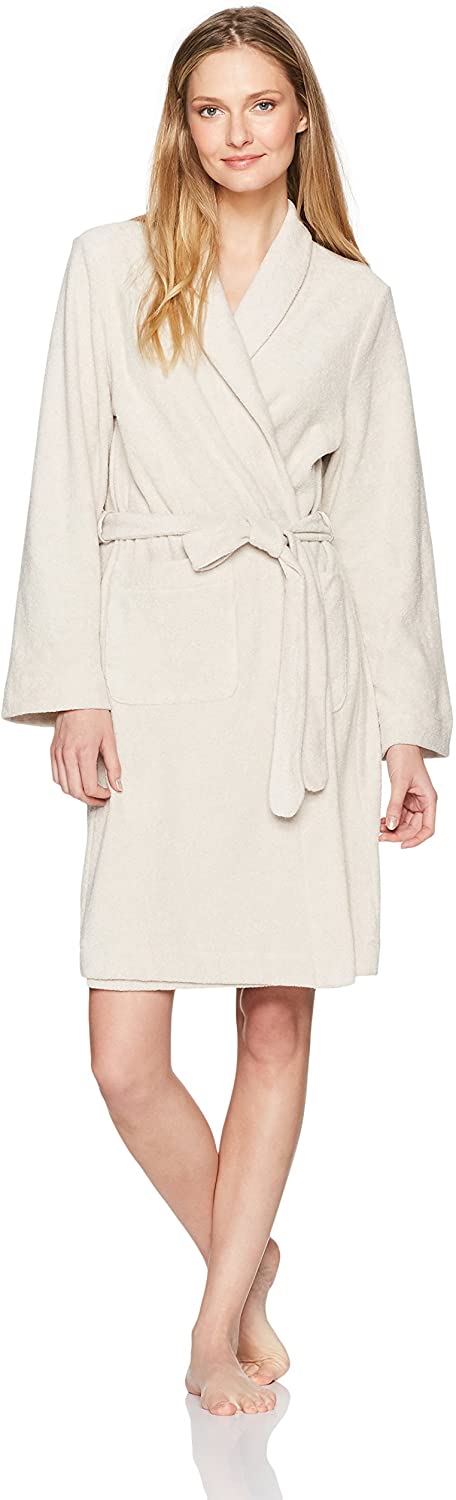 Price:$158.40 HANRO Women's Selection Plush Wrap Robe at Amazon Women’s Clothing store