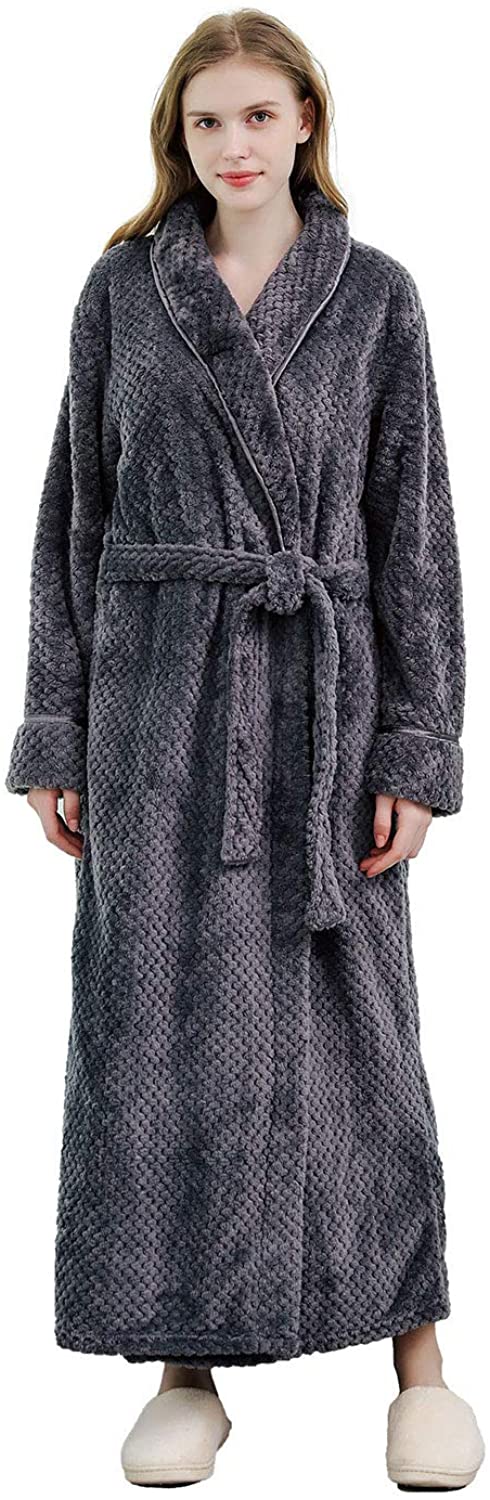 Price:$28.99 Soojun Women's Plush Robe Soft Fleece Shawl Collar Bathrobe at Amazon Women’s Clothing store