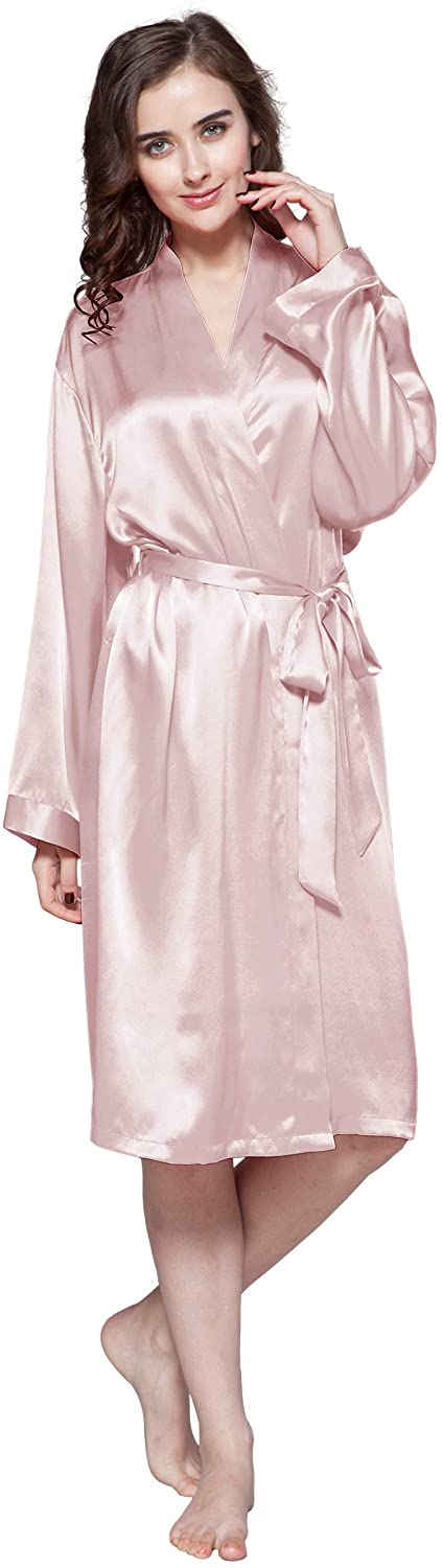Price:$260.00    LilySilk Silk Robe for Women 22 Momme Classic Mid Length 100% Real Silk Soft Sleepwear  Clothing