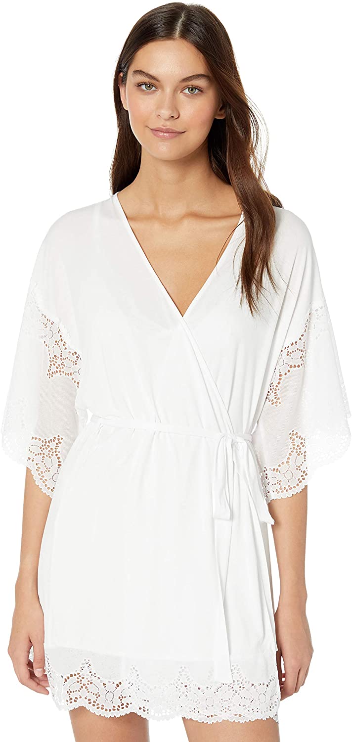 Price:$106.49 Eberjey Women's Beatrix Full LACE Robe, White, Medium at Amazon Women’s Clothing store