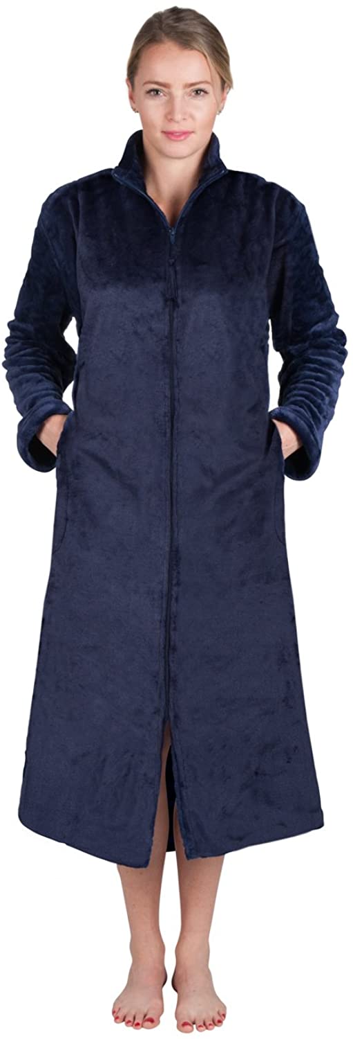 Price:$31.97 Super Plush Front Zipper Scroll Texture Robe Zipper Bathrobe (XLarge, Indigo Blue) at Amazon Women’s Clothing store