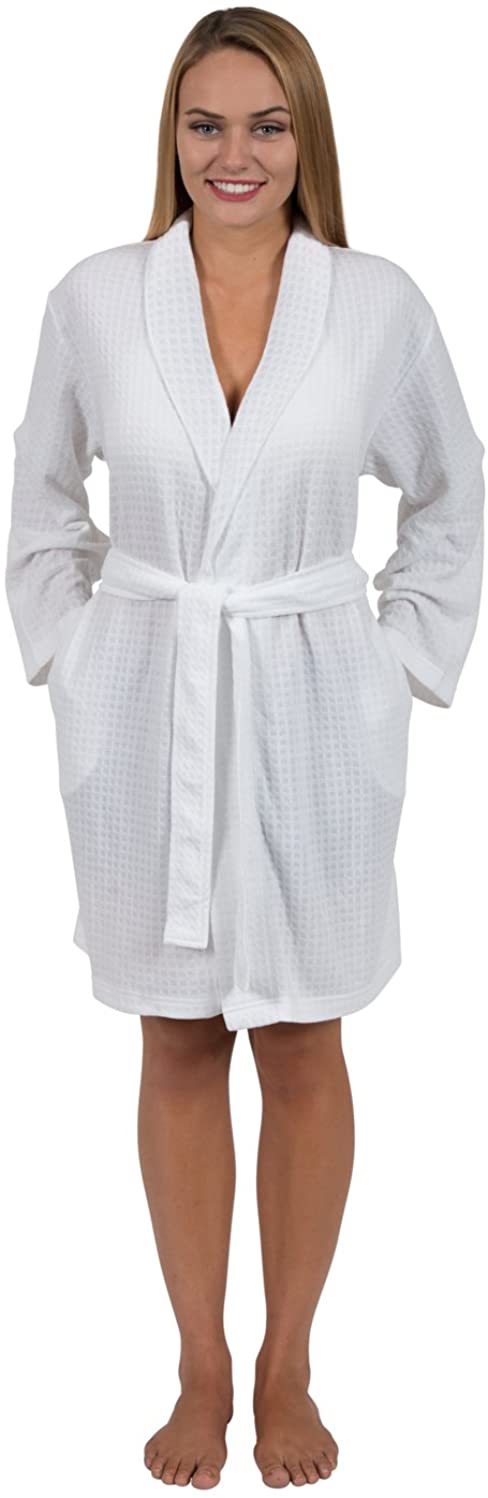 Price:$19.97 Women's Houndstooth Shawl-Collar Short Robe Travel Robe (Medium, Spa White) at Amazon Women’s Clothing store