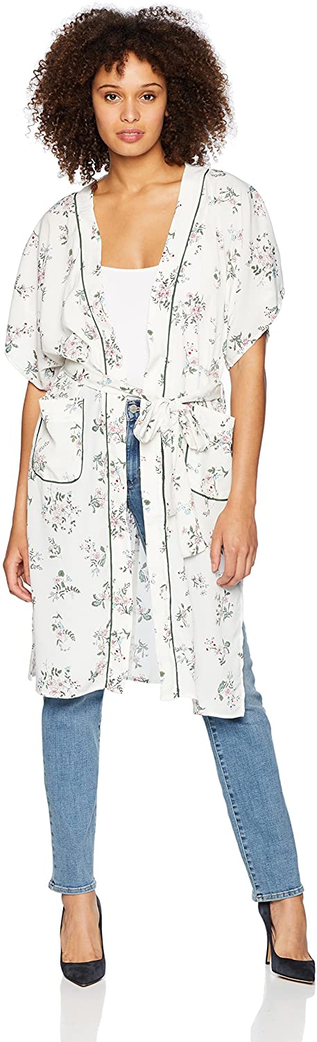Price:$67.48 MOON RIVER Women's Floral Kimono Sleeve Robe Lightweight Duster at Amazon Women’s Clothing store