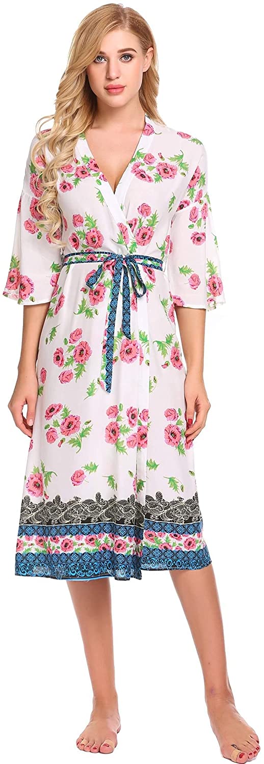 Price:$22.99 Ekouaer Womens Bathrobes Print Long Lightweight Spa Kimono Robes Sleepwear (White, M) at Amazon Women’s Clothing store