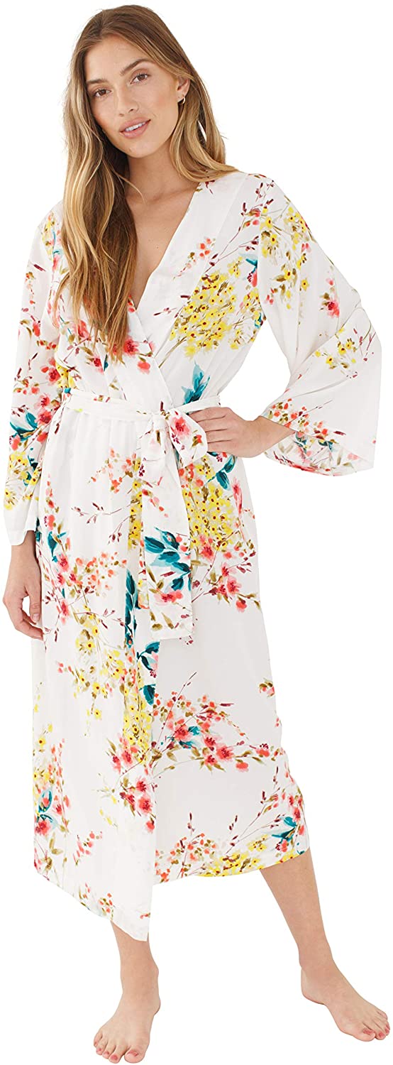 Price:$73.00 PLUM PRETTY SUGAR Kimono Style Robe. Ankle Length. Life in Photographs (XXL) White at Amazon Women’s Clothing store
