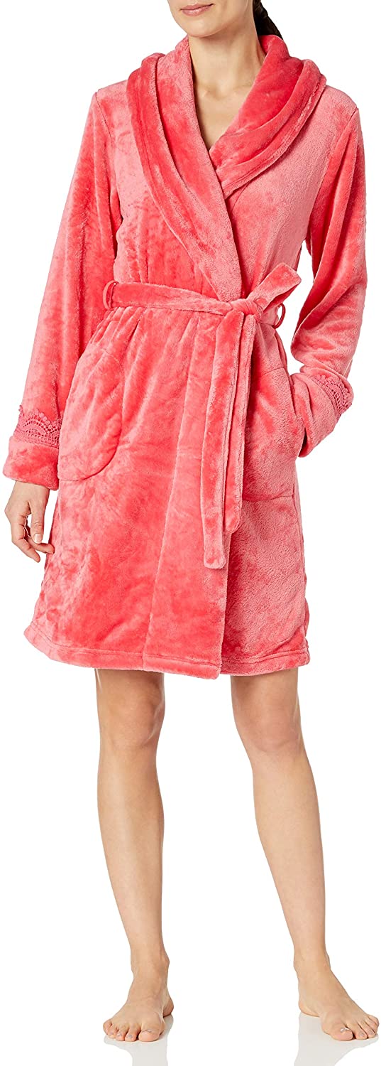 Price:$29.99 Miss Elaine Women's Sesoire French Fleece Short Wrap Robe at Amazon Women’s Clothing store