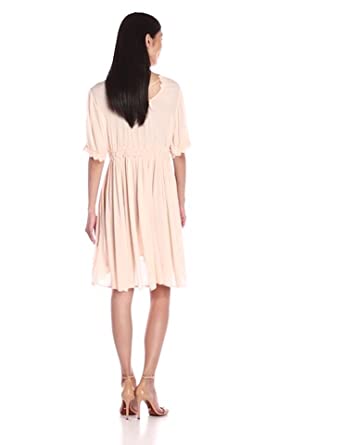 Price:$33.30    VERO MODA Women's Silvia Short Sleeve Dress with Neckline Lace Detail and Cut Out Back  Clothing