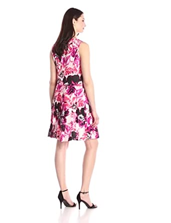 Price:$89.70    NINE WEST Women's Sleeveless V-Neck Drop Waist Dress with Pleated Skirt, Rose Combo, 14  Clothing