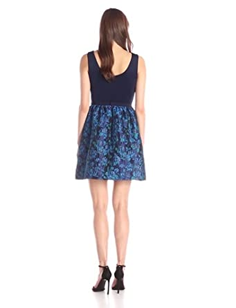 Price:$89.24    Taylor Dresses Women's Printed Skirt Fit and Flare Dress  Clothing