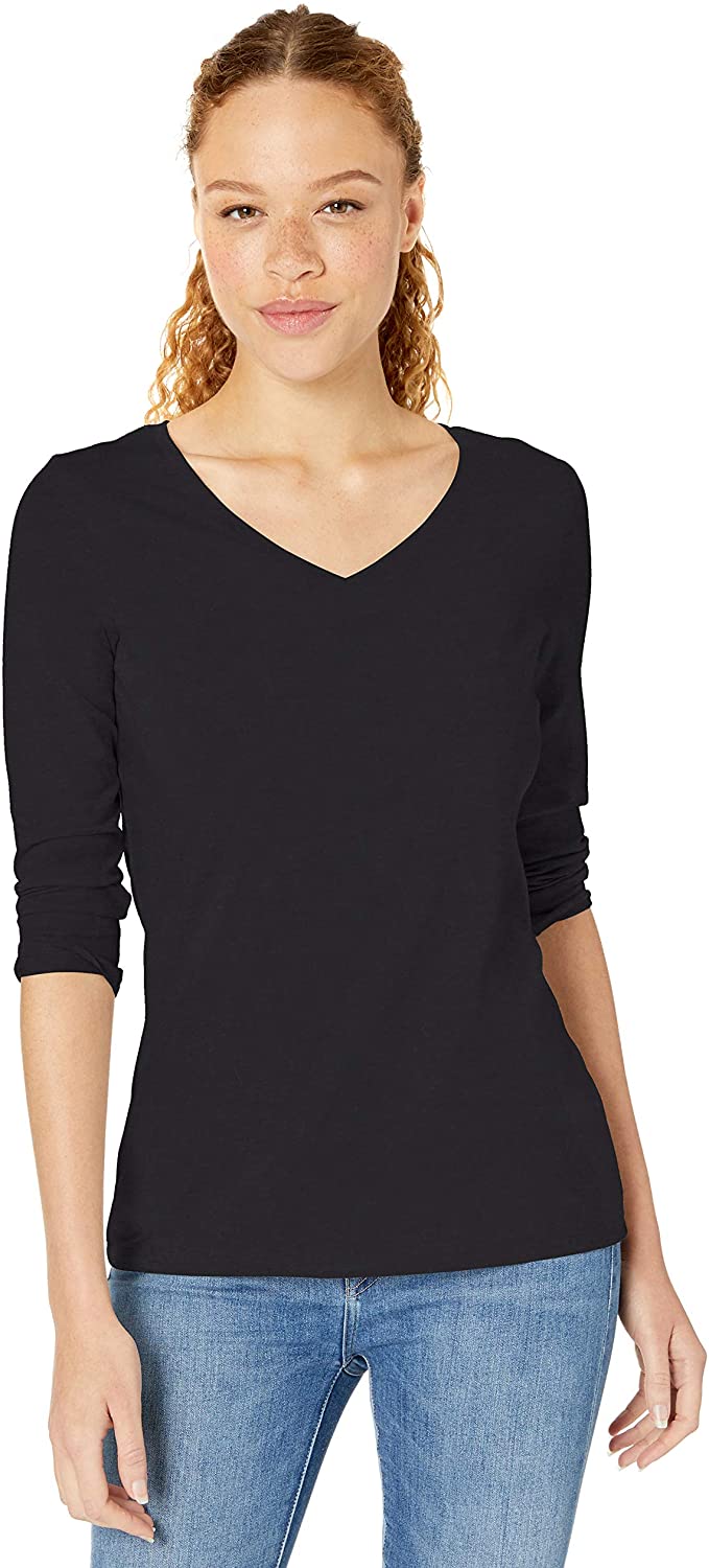 Price:$13.10    Amazon Essentials Women's Classic-Fit 3/4 Sleeve V-Neck T-Shirt  Clothing