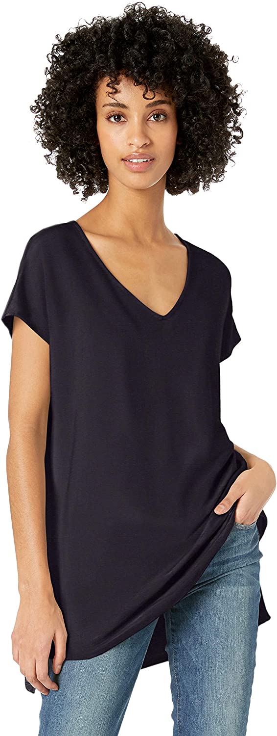 Price:$21.47    Amazon Brand - Daily Ritual Women's Supersoft Terry Dolman-Sleeve V-Neck Tunic  Clothing