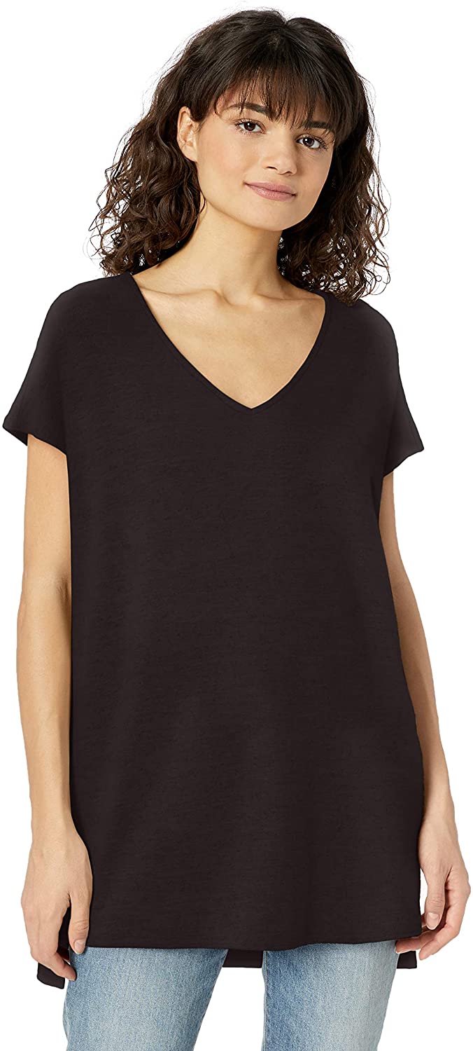 Price:$15.88    Amazon Brand - Daily Ritual Women's Cozy Knit Dolman-Sleeve V-Neck Tunic  Clothing