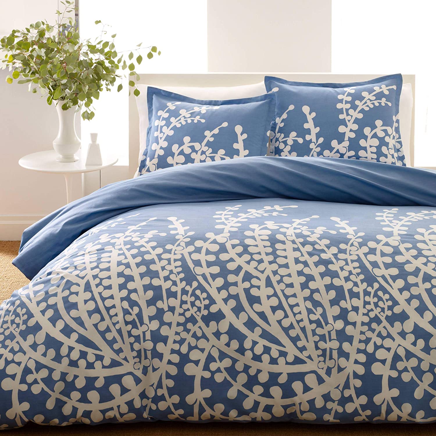 Price:$72.00    City Scene, Branches Collection, French Blue Duvet Set, King  Home & Kitchen