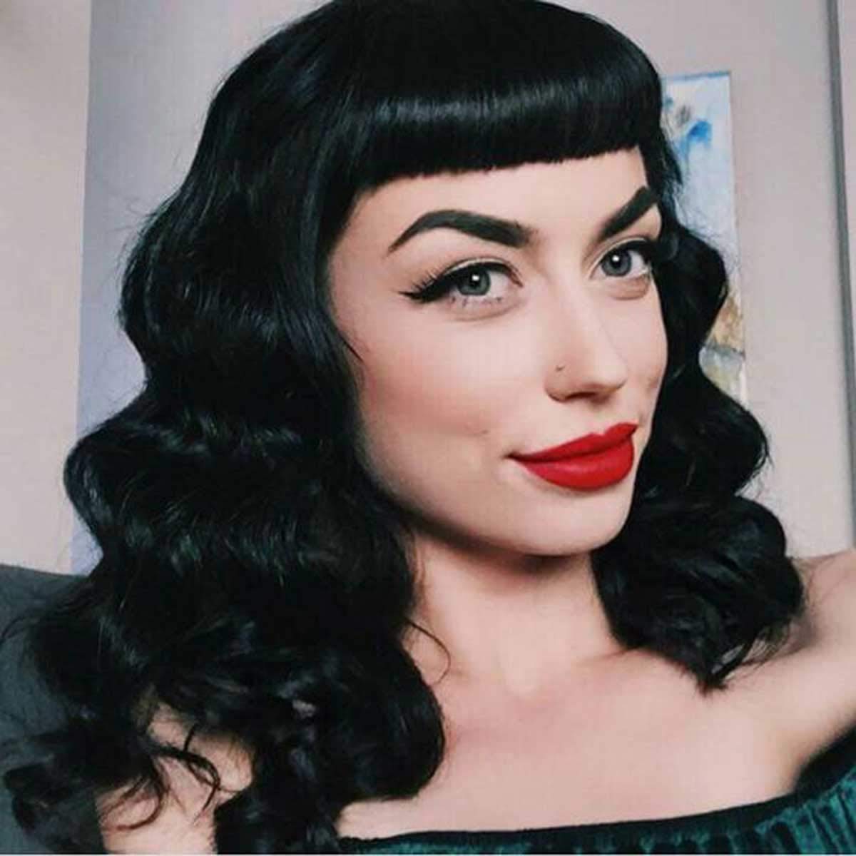 Price:$22.98    DIFEI Rockabilly Vintage Wig Audrey Hepbum Short Bang Wig Long Finger Wavy Wigs for Women (Black)  Beauty