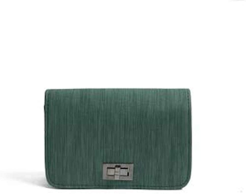Price:$8.00 New Worean Version Solid Chain Strap Messenger Bag Female Wild Small Square Bag Shoulder Woman Bag (Green)  Handbags   