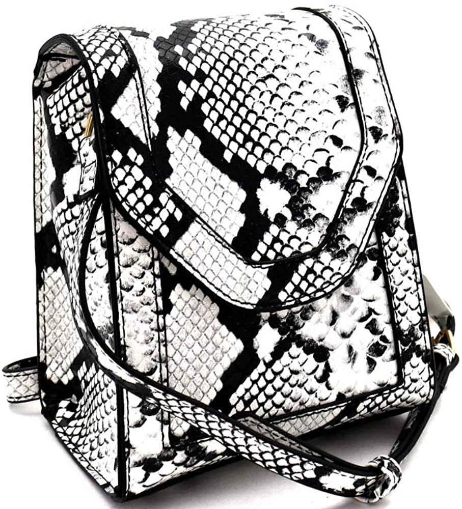 Price:$22.95    Snake Print Envelope Flap Vegan Leather Medium Crossbody Shoulder Bag (Square Box Style - Black)  Clothing