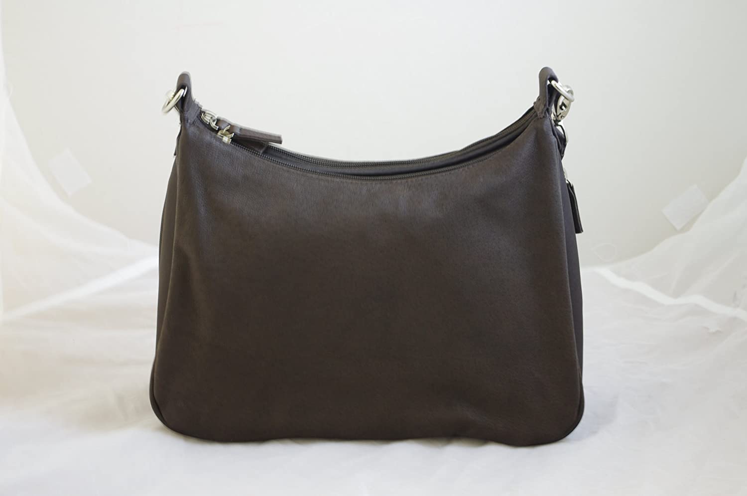 Price:$68.23    GTM Gun Tote'n Mamas Concealed Carry Basic Hobo Handbag  Clothing