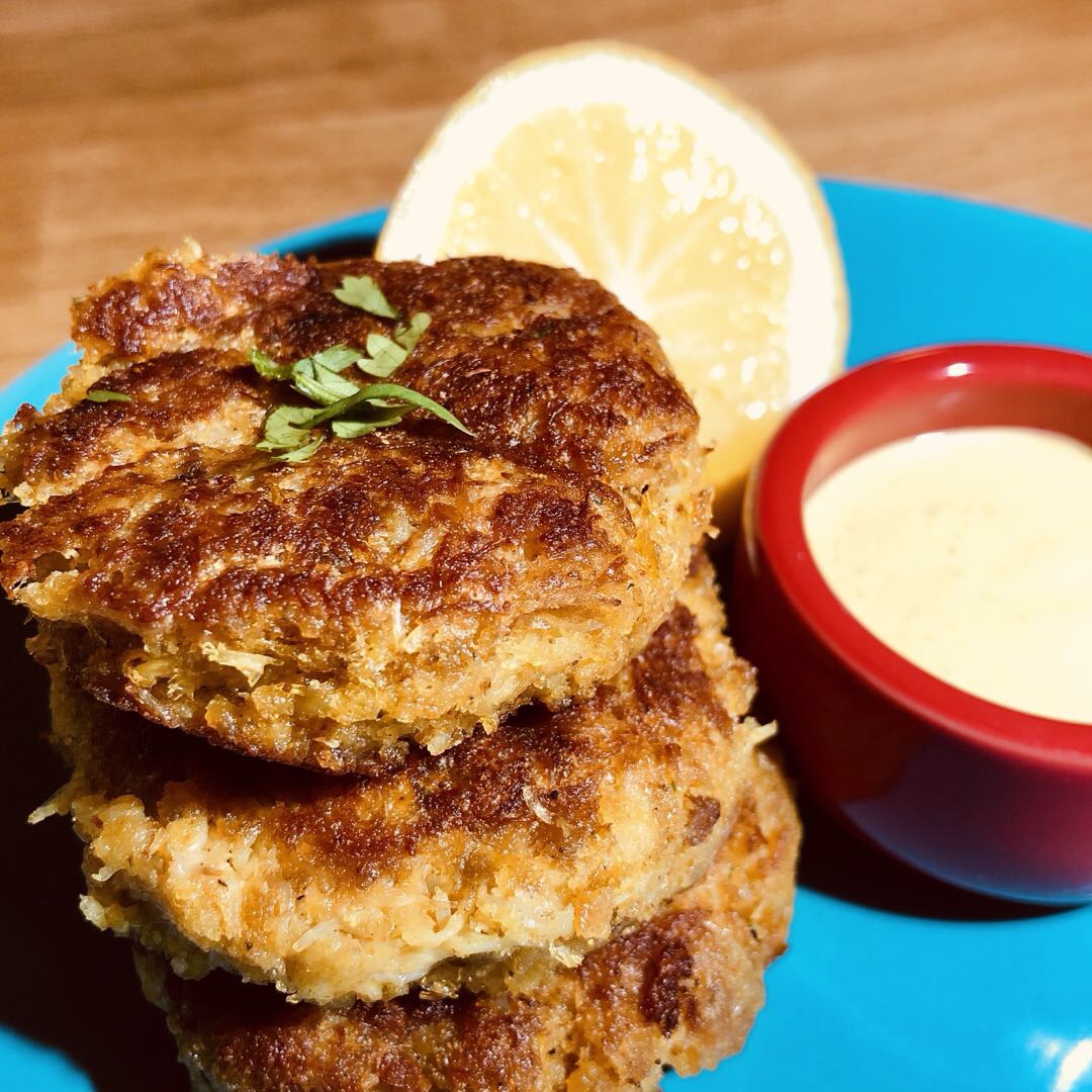 
The practice of the Easy Homemade Curry Crab Cakes of curry crab cake of 0 skill