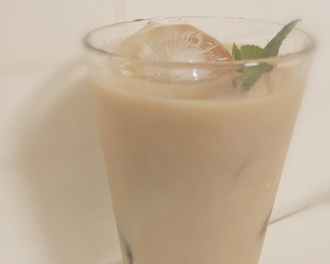 コーヒーMo Jiは手のひら（低アルコール版）の練習で開催されています