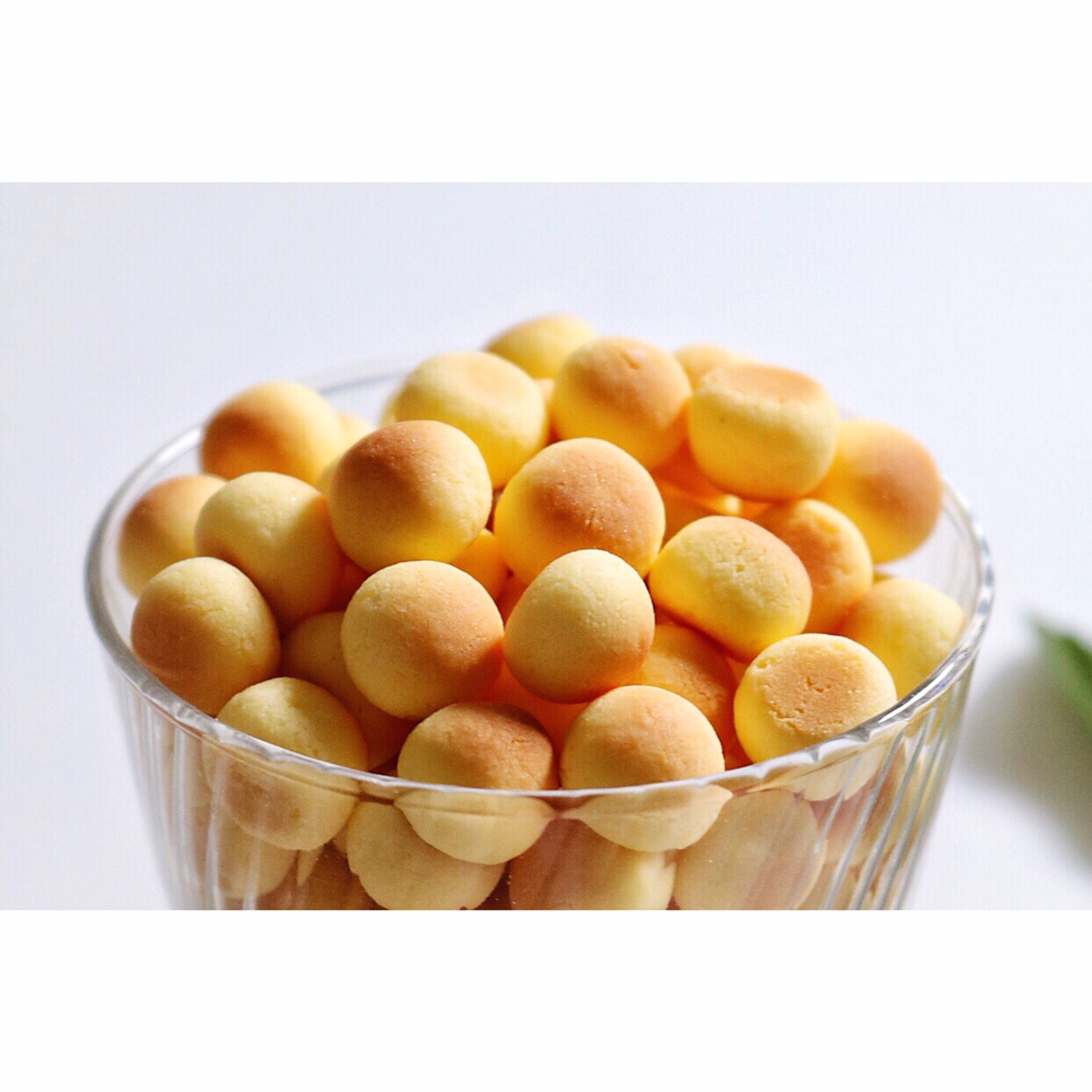 
The practice of small biscuit of crisp sweet steamed bread, how to do delicious