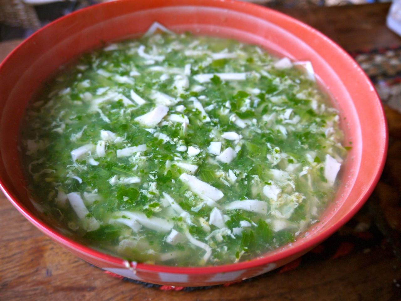 
The practice of a thick soup of green vegetables bean curd, how is a thick soup of green vegetables bean curd done delicious