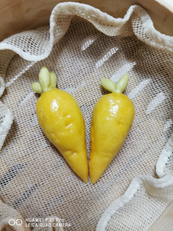 
Complementary eat carrot steamed bread the practice of 9+