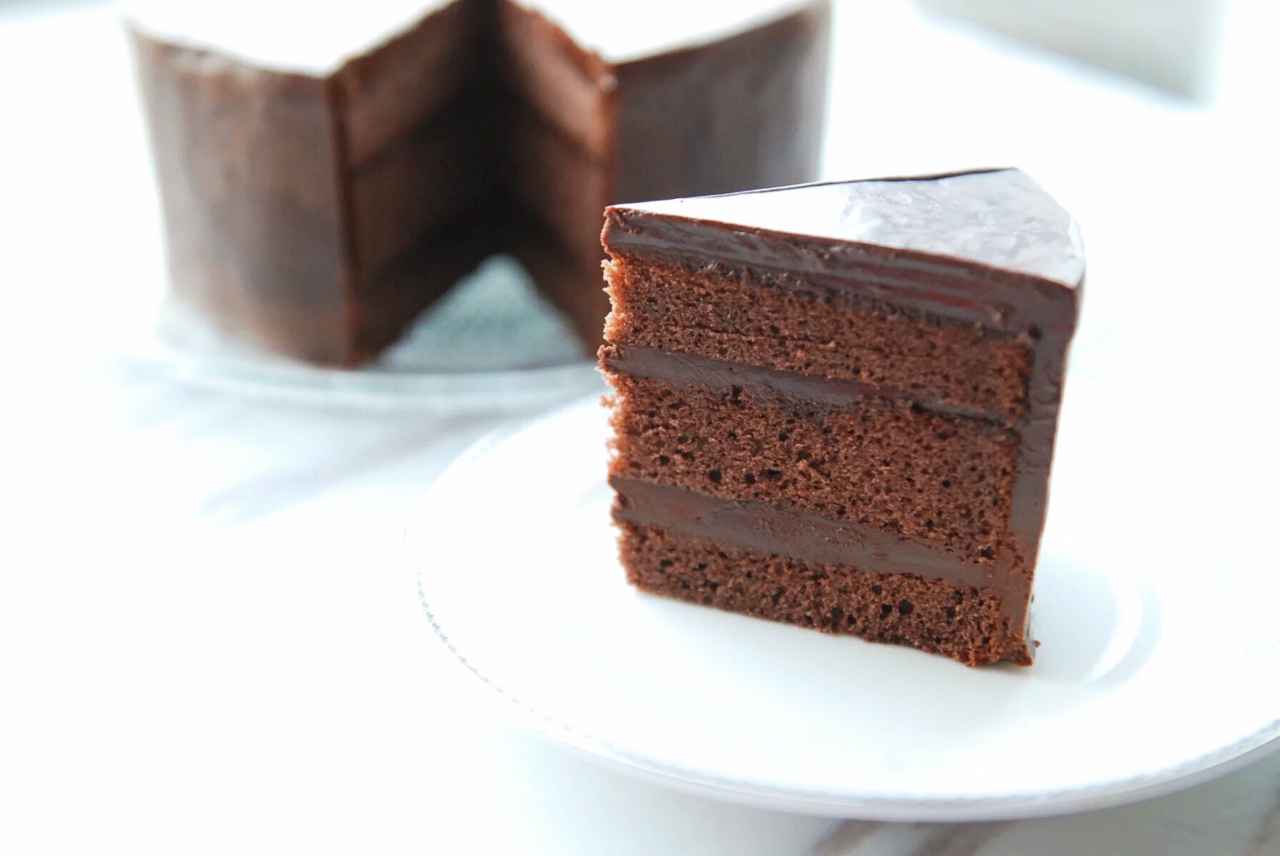 
The practice of full-bodied chocolate cake, how to do delicious