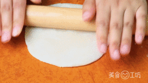 Dumpling of New Year cake - the practice measure that rises year after year 5
