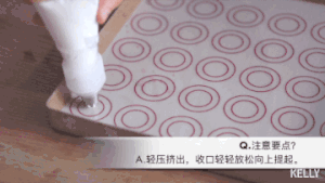 (the entrance changes appropriate adornment to won't fail namely) whole strategy of frost of French albumen candy / video of A pig bake: The practice measure of candy of equestrian beautiful jade 21