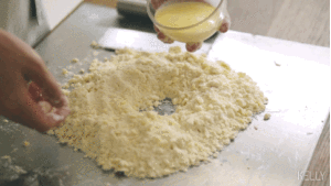 Crisp pie of the simple and easy apple that do not have candy / the practice measure of video of A pig bake 3