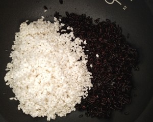 The soft glutinous black rice of bear in mind constantly (violet polished glutinous rice) cake of steamed stuffed bun of stuffing candy triangle, steamed bread, leaven dough (ferment) practice measure 3