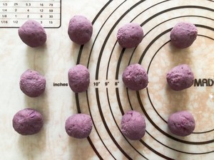 The practice measure of cake of violet potato Hua Fu 8