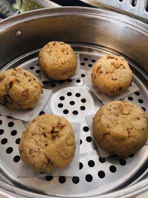 The practice measure of steamed bread of brown sugar of walnut of red jujube of save labour edition 11