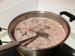 デリシャシーは、クリアスープ（顔）で煮たスーパーシリーリーの牛肉のスープを落とします練習対策3