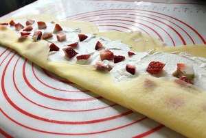 The practice measure that strawberry towel coils 4