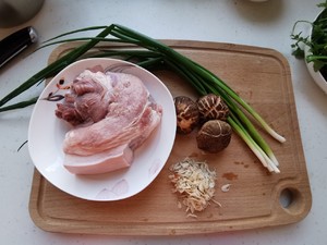 The practice measure of dumpling of shepherd's purse pork 2