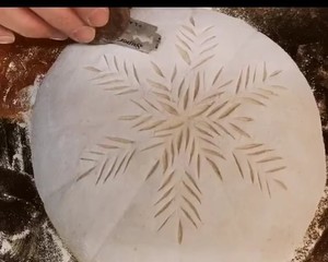 The practice measure that Europe includes snowflake of Christmas of tutorial of the video that cut a package 11