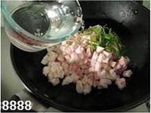 The practice measure of noodles in a simple sauce 2