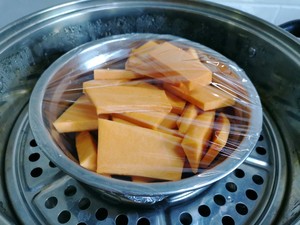 The practice measure that pumpkin cuts Dazhi person biscuit 2