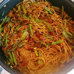 母の風味-河南は麺を蒸発させます（覆われた鍋でゆっくりと火の上で素晴らしい役割の顔が沸騰します）  /にがり顔）練習方法10 