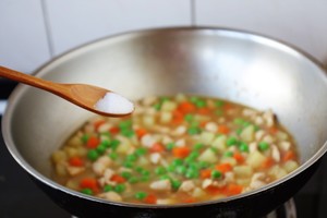 The practice measure of fourth meal of curry potato chicken 13