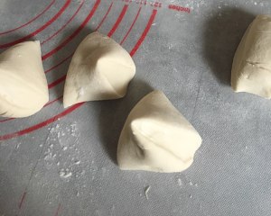 Cartoon modelling steamed stuffed bun - piggy sweetened bean taste is wrapped - the practice measure of the steamed stuffed bun that darling likes most 4