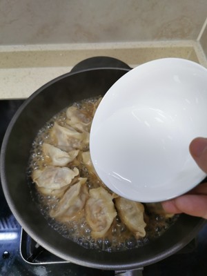 Sweet decoct boiled dumpling, the practice measure of quick worker breakfast 6