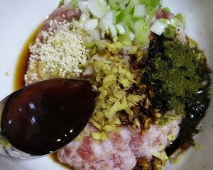  汎用肉詰め1 