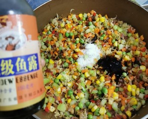 A steamed dumping with the dough gathered at the top (edition of Yun Tun skin) practice measure 3