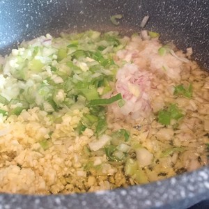 Foul smell of all-purpose sauce sweet flesh child practice measure 5