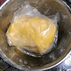 The practice measure of pumpkin rose steamed bread 6